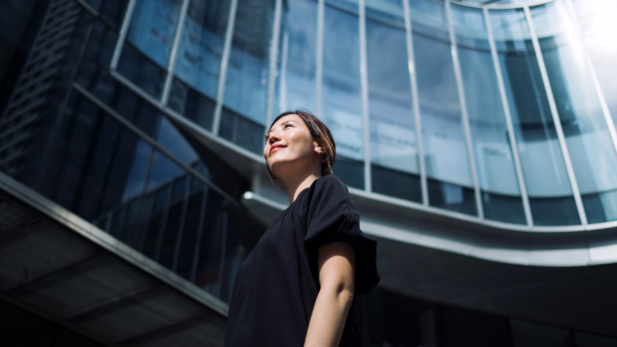 woman-outside-office-building